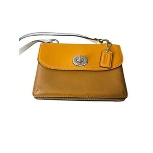 Coach Two Tone Leather Turnlock Crossbody Bag‎ Mustard Tan